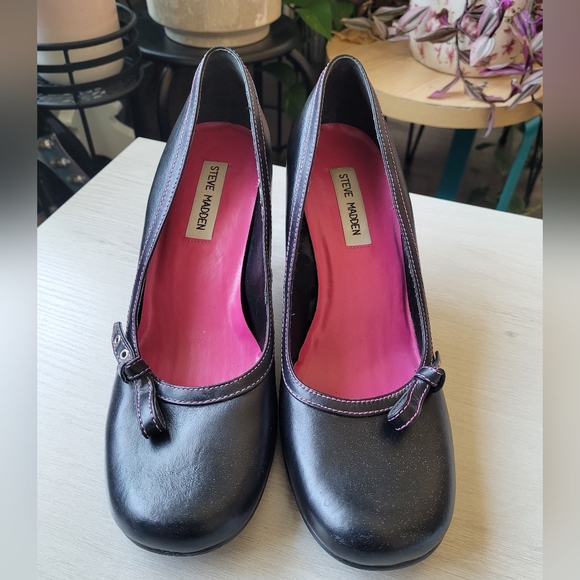 Steve Madden Y2K Pink & Black Heels - Picture 3 of 5
